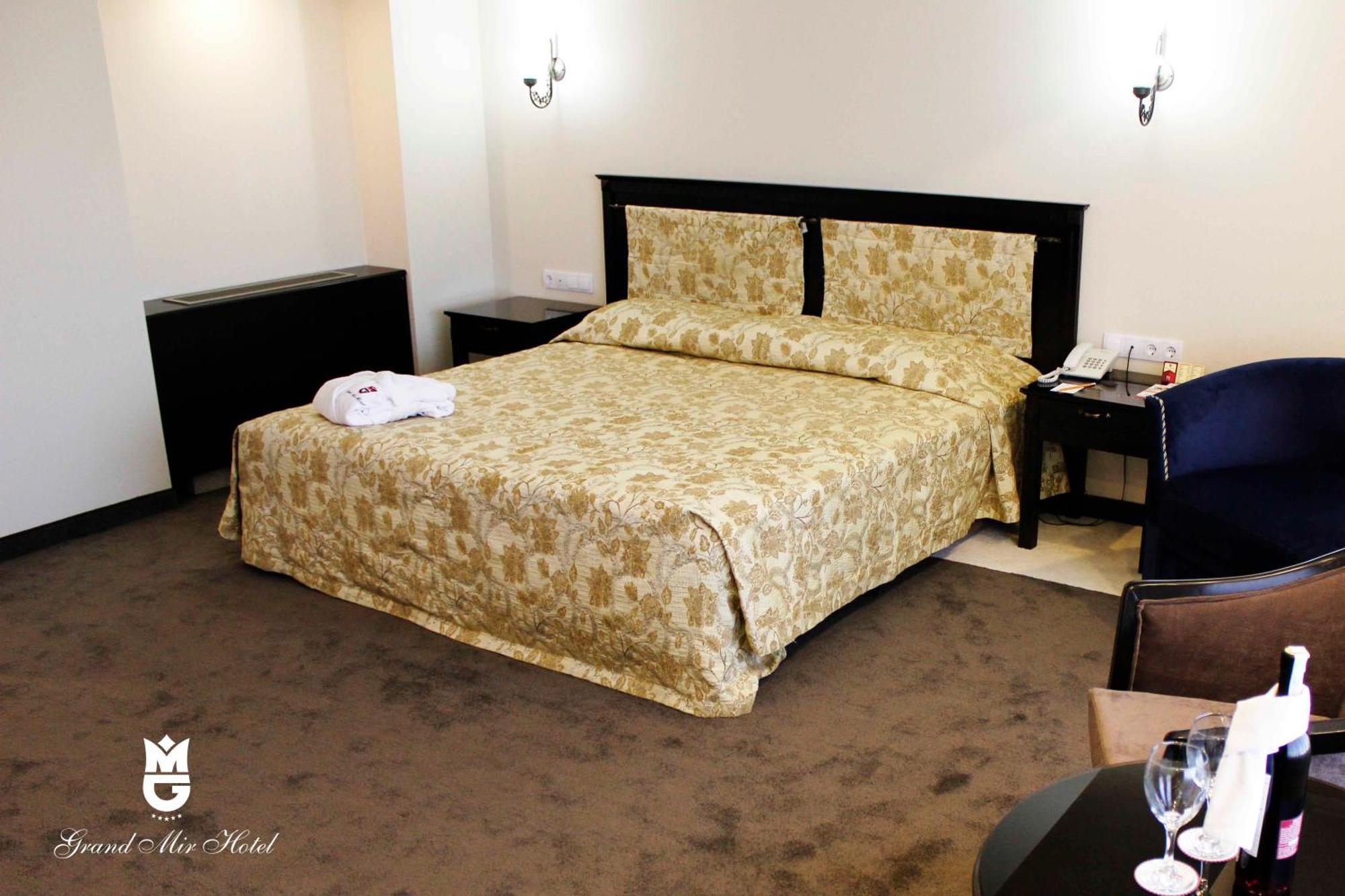 Grand Mir Hotel Tashkent Esterno foto