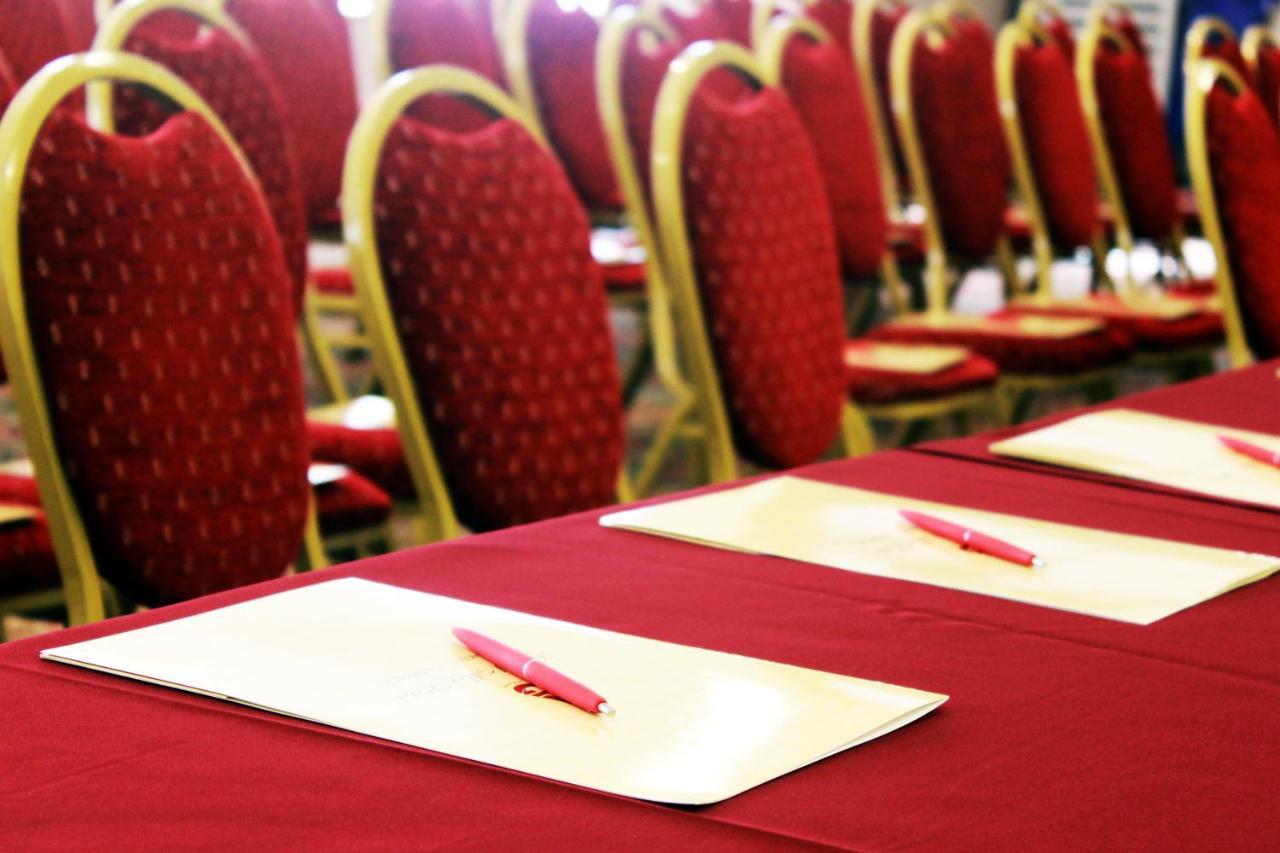 Grand Mir Hotel Tashkent Esterno foto